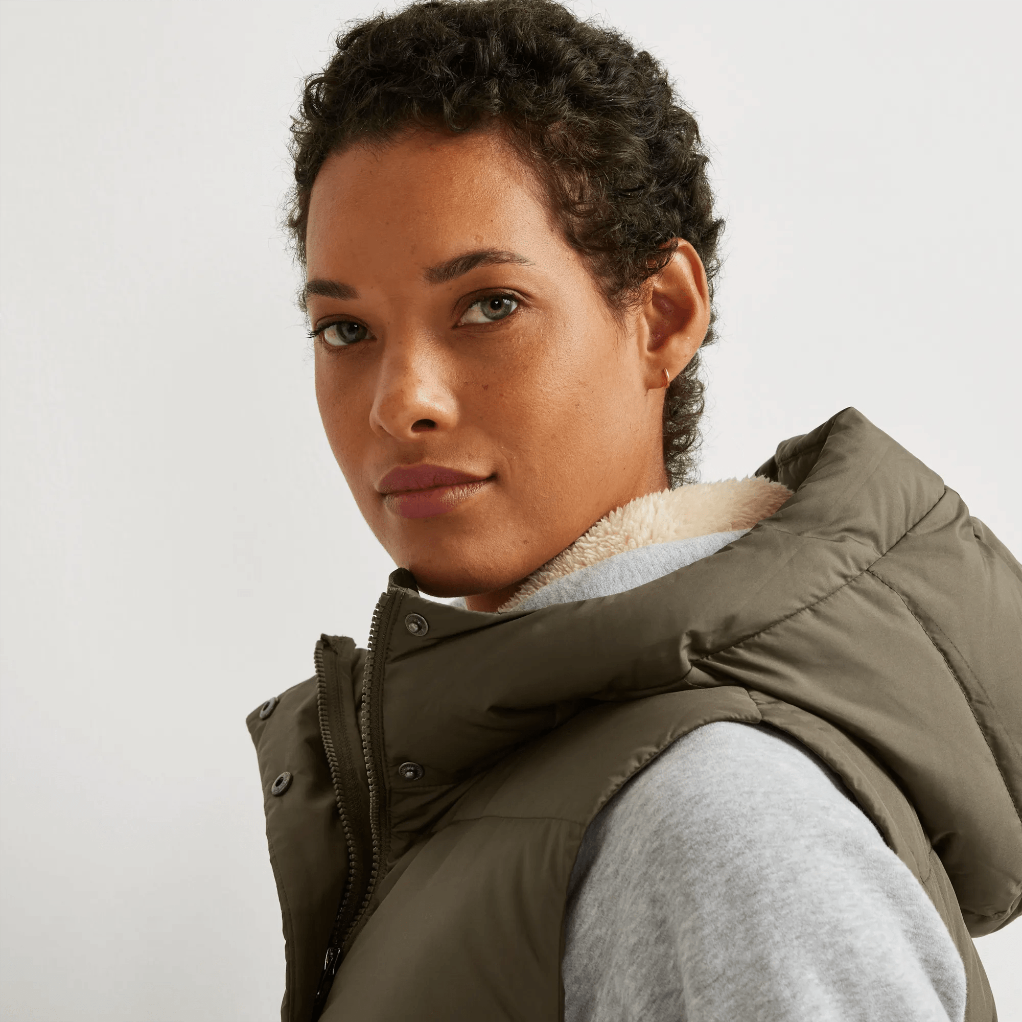 Ketchum Short Down Hooded Vest
