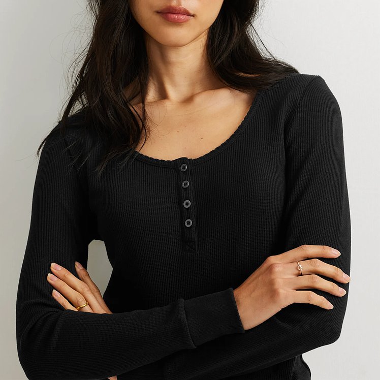 Women's Infinity Thermal Henley | Eddie Bauer