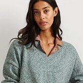 Women's Signature V-Neck Sweater