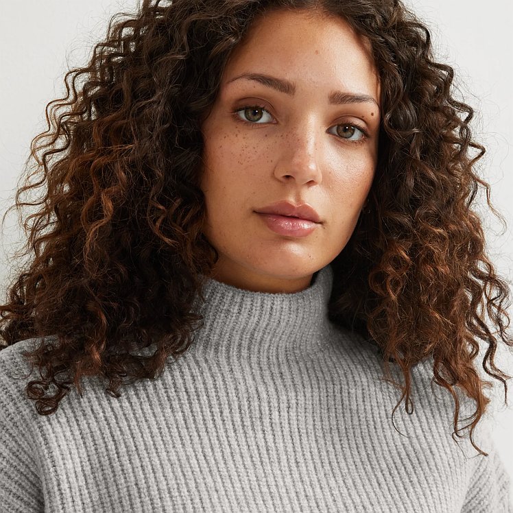 Women's Alpine Route Scrunch Neck Sweater