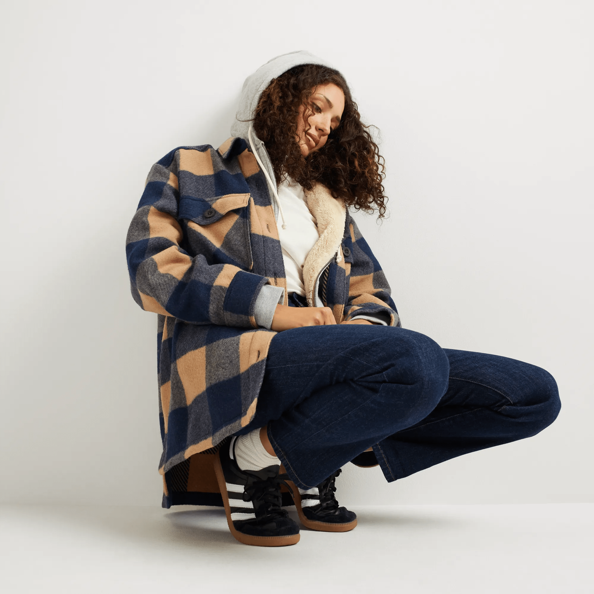 Boyfriend Mid-Rise Slim Fit Jeans