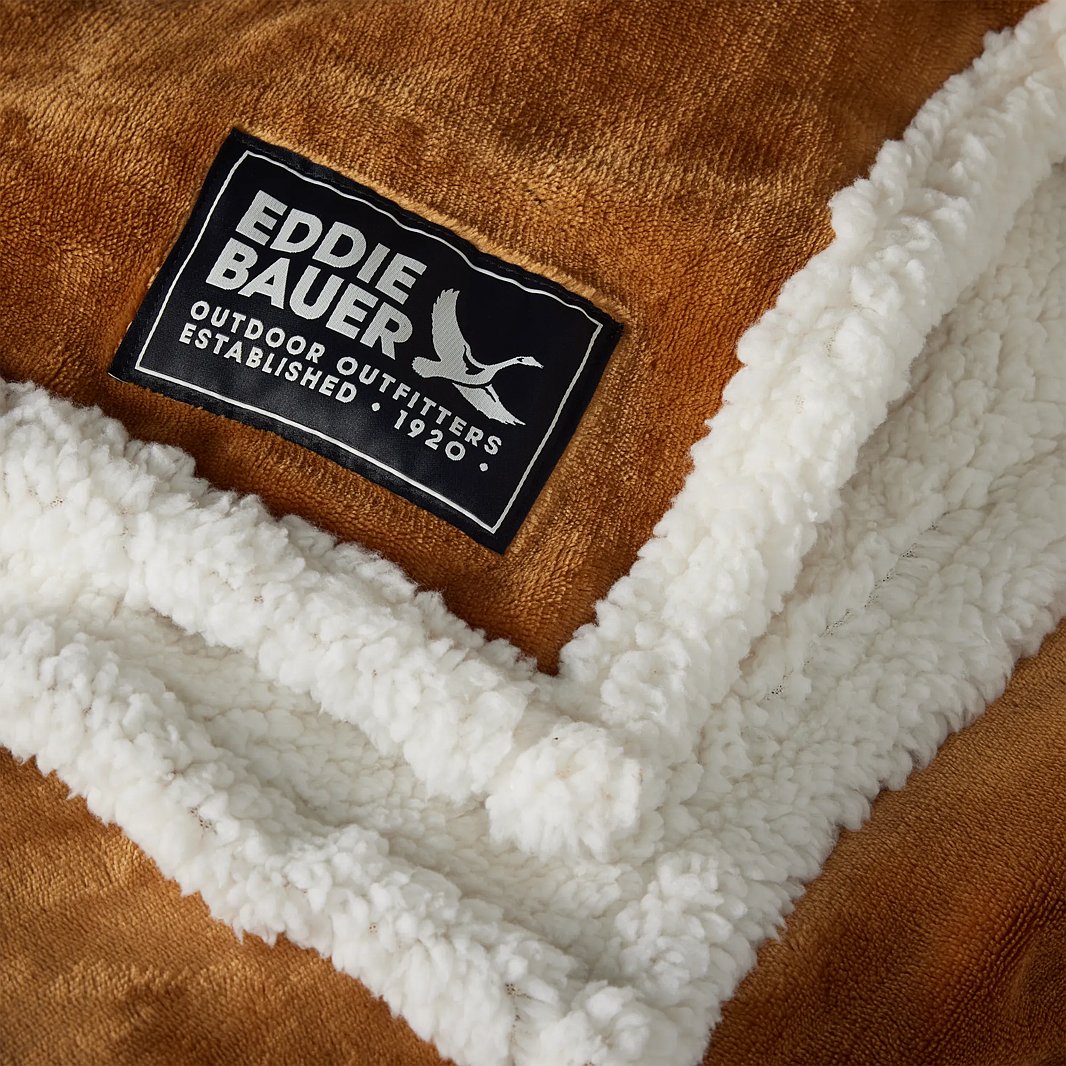 EB Cabin Fleece Throw