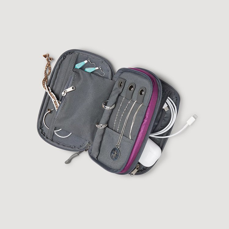 Travelon® Tech Organizer Eddie Bauer