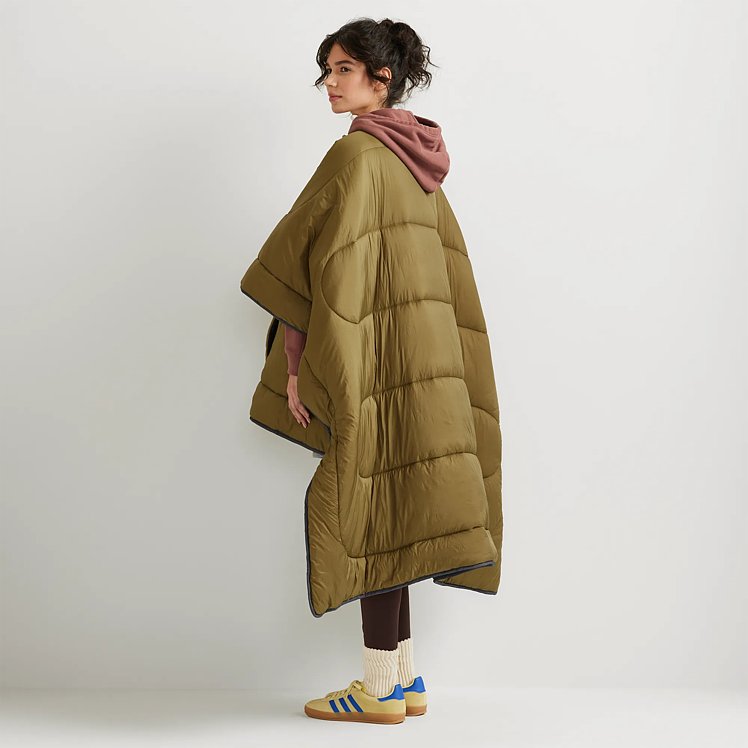 PonchoPuff  2-In-1 Poncho & Blanket