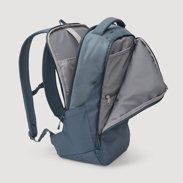 Voyager 3.0 22L Backpack