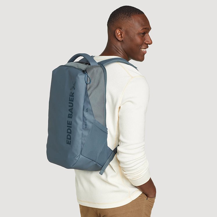 Voyager 3.0 22L Backpack