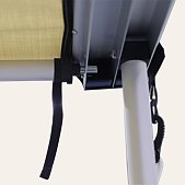 alt image