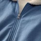 alt image