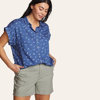 Womens Tranquil Short-Sleeve Shirred Shirt - Pattern