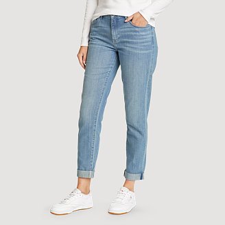 Image of Women's Boyfriend Mid-Rise Jeans - Slim Fit