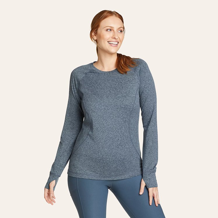 Tackle Outerwear Wisconsin Long Sleeve Fitted Crew Tackle Outerwear Wisconsin Long Sleeve Fitted Crew
