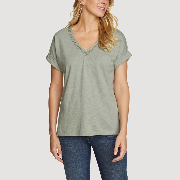 Women's Daisy Slub V-neck T-shirt | Eddie Bauer