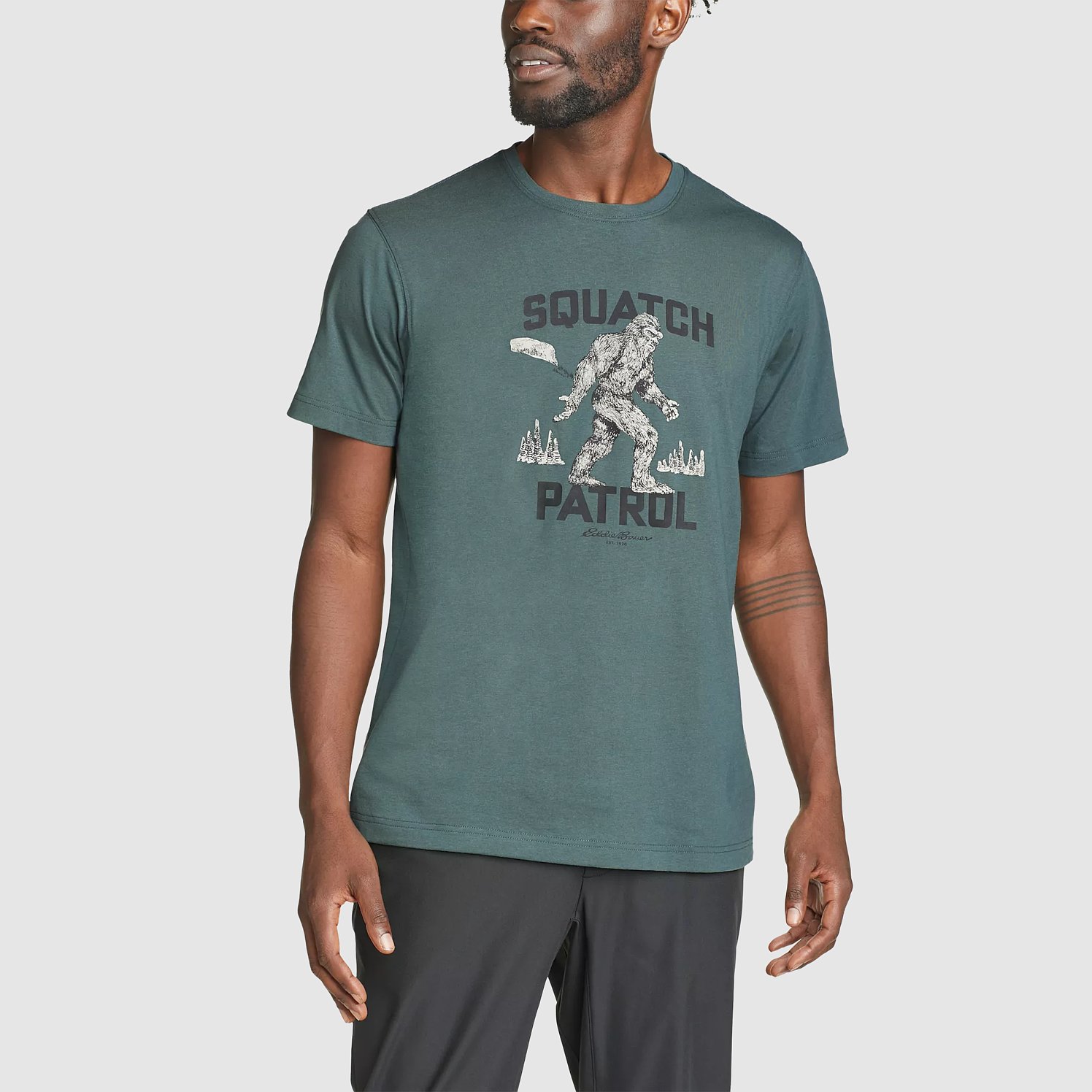 Eddie Bauer Men's Graphic T-Shirt - Squatch Patrol - Green - Medium