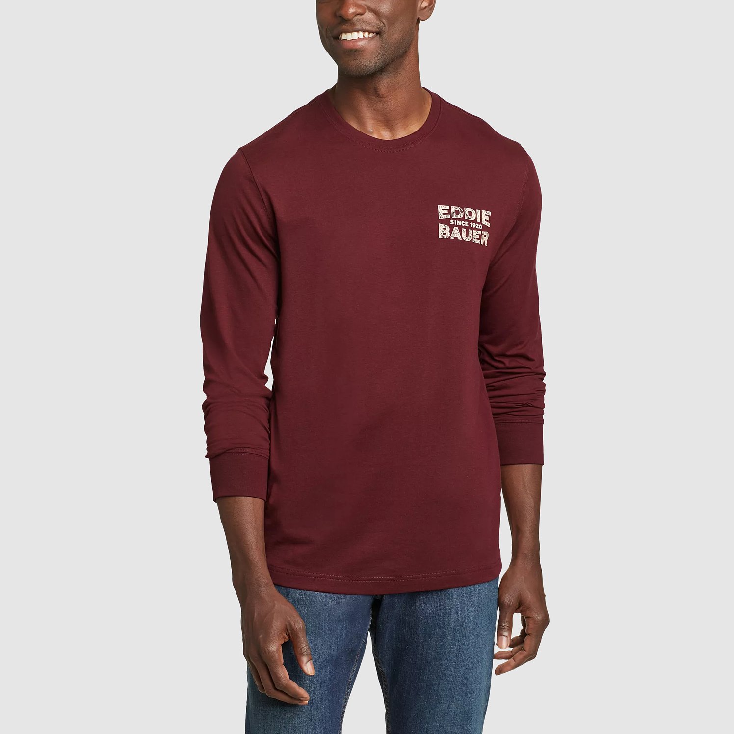 Eddie Bauer Graphic T-Shirt - Mountain Bear - Burgundy - Size M