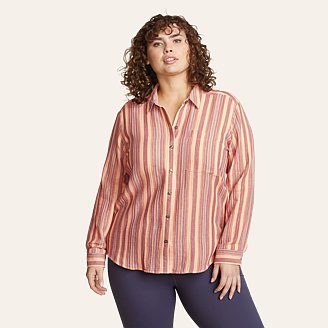 Women's Carry-On Long-Sleeve Button-Down Shirt