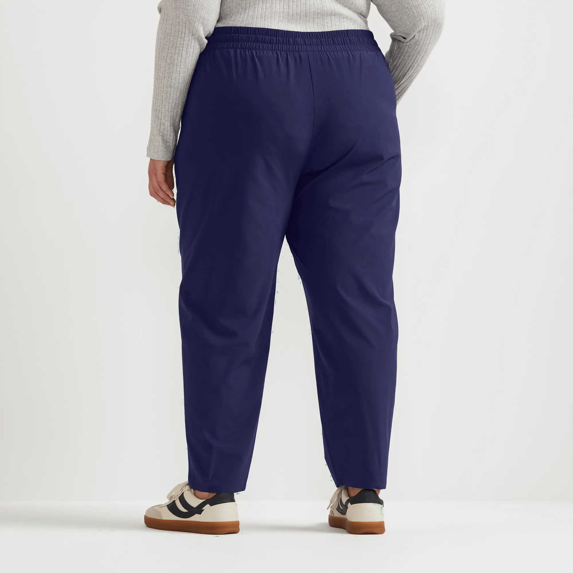 Departure Stretch Tie-Front Ankle Pants